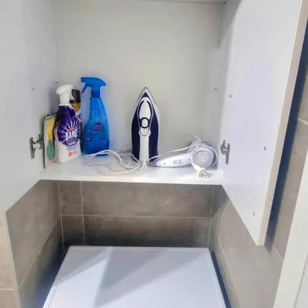 Ateneo Apartament *