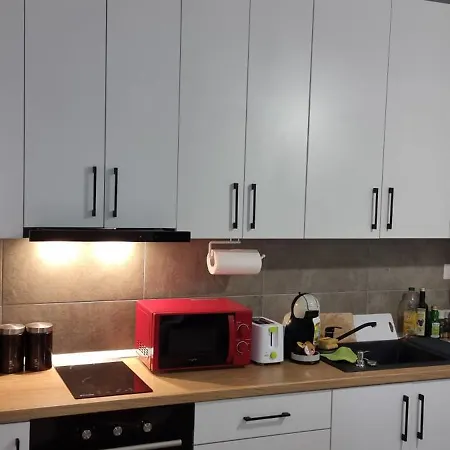 Ateneo Apartament *